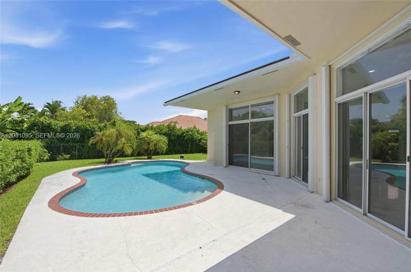 2667 Palmer Pl, Weston FL 33332