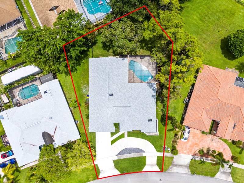 1738 Lindsey Court, Wellington FL 33414
