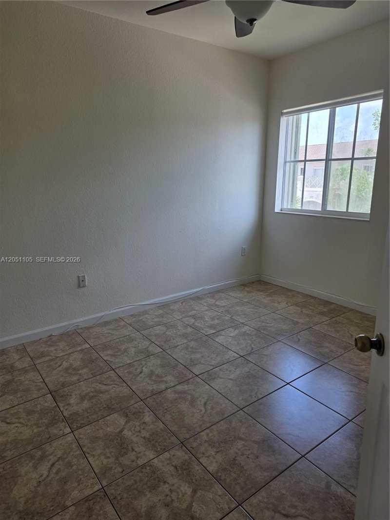 14738 SW 23rd St # 14738, Miami FL 33185