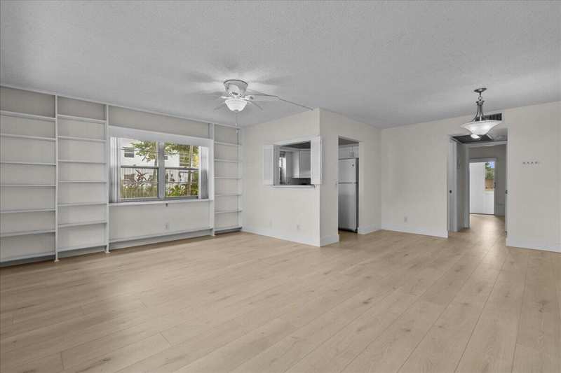 142 Kent I, West Palm Beach FL 33417