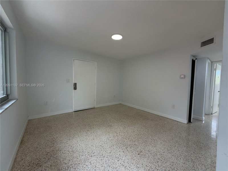 1460 SW 4th St # 6, Miami FL 33135