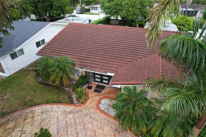 1406 Coolidge St, Hollywood FL 33020