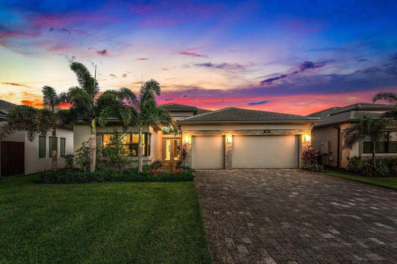 9850 Evergreen Woods Lane, Boynton Beach FL 33473