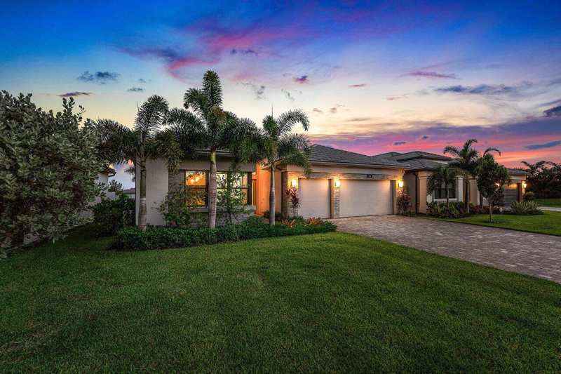 9850 Evergreen Woods Lane, Boynton Beach FL 33473