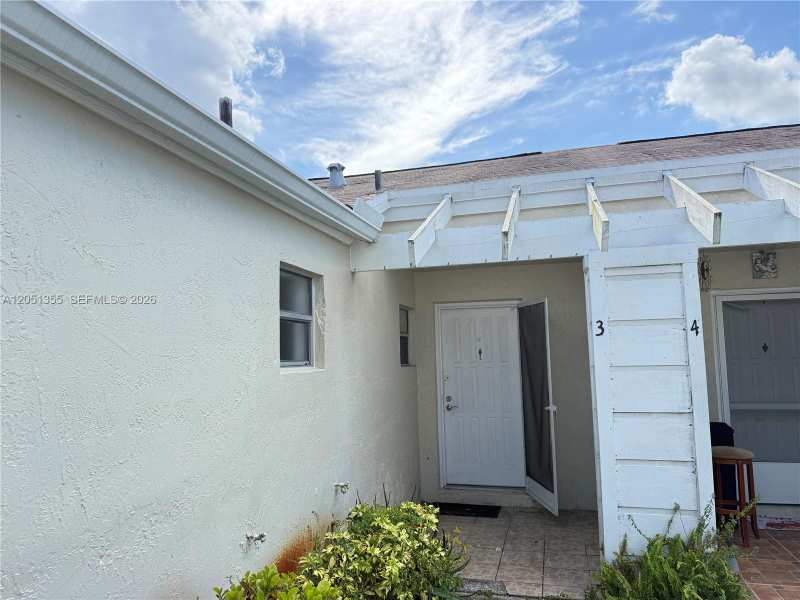 21393 NE 8th Ct # 3, Miami FL 33179