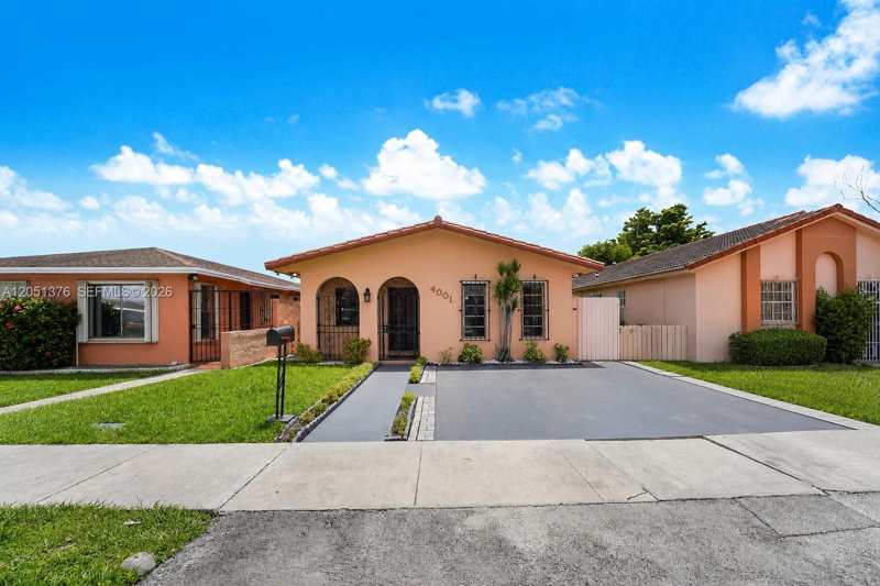 4001 W 10th Ct, Hialeah FL 33012