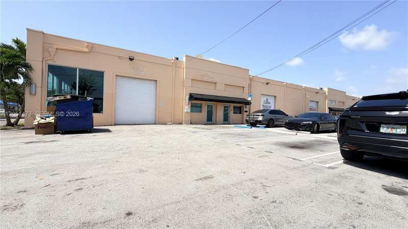 1036 NW 1st Ct, Hallandale Beach FL 33009