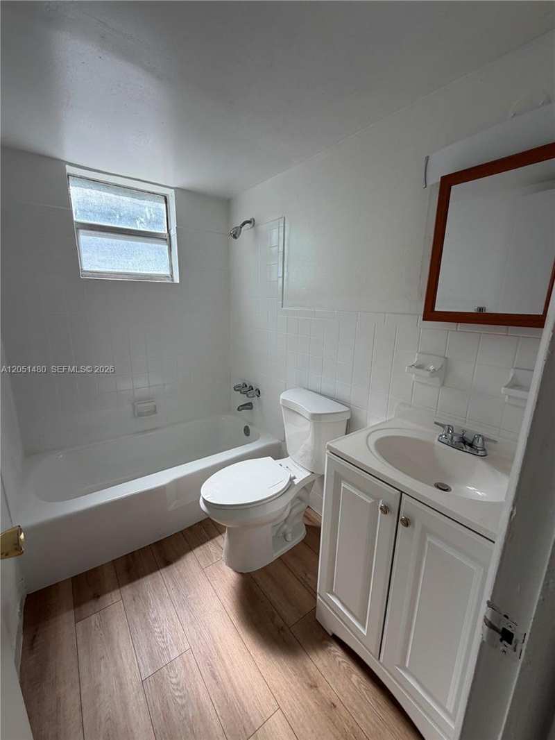 7041 Sunset Strip # 109, Sunrise FL 33313