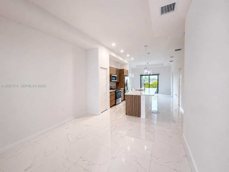 7815 NW 104th Ave # 34, Doral FL 33178