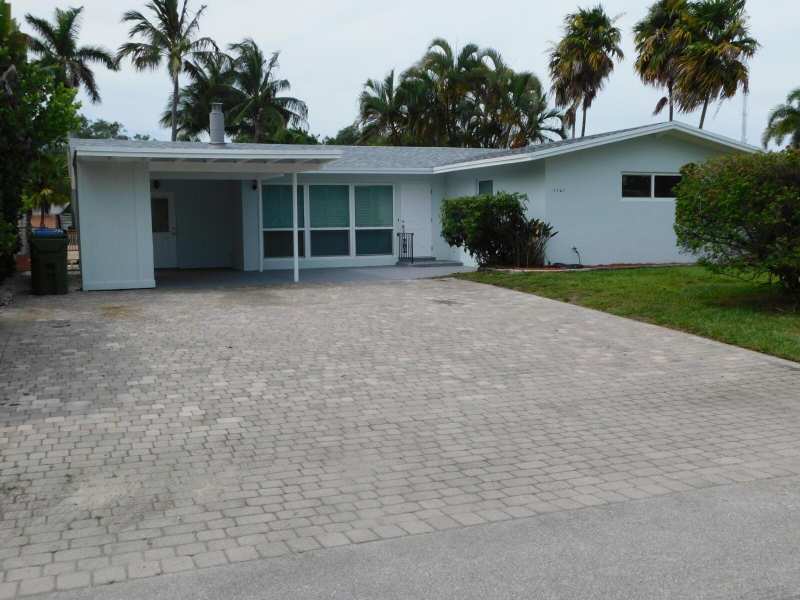 1721 SW 5th Street SW, Fort Lauderdale FL 33312