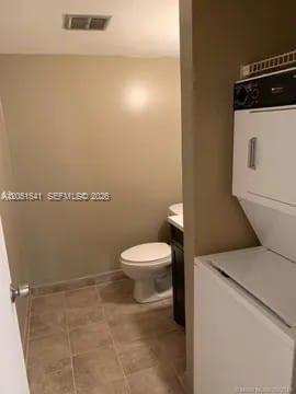 4168 Inverrary Dr # 305, Lauderhill FL 33319