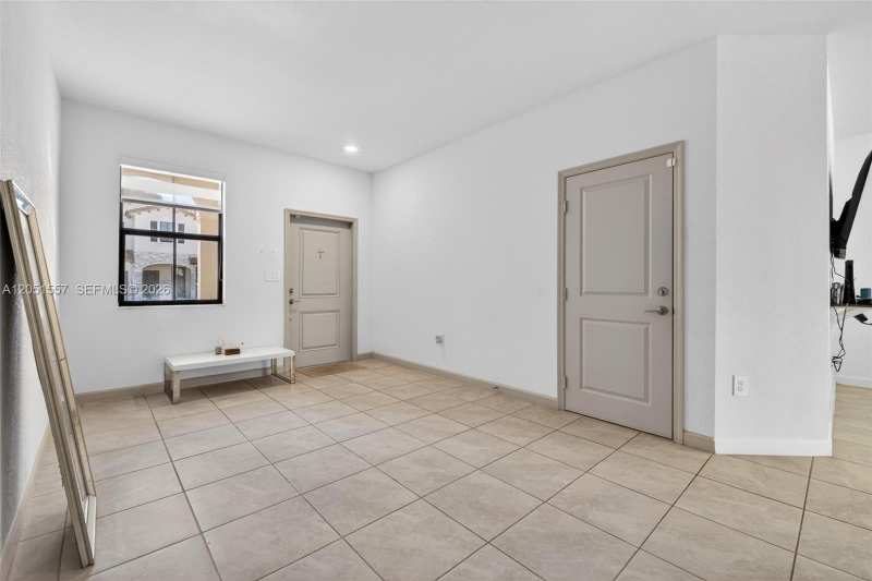 24713 SW 119th Pl, Homestead FL 33032