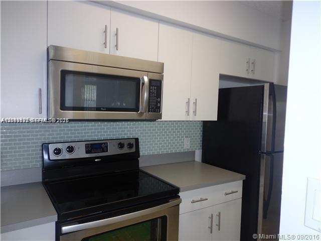 540 S Park Road # 9, Hollywood FL 33021