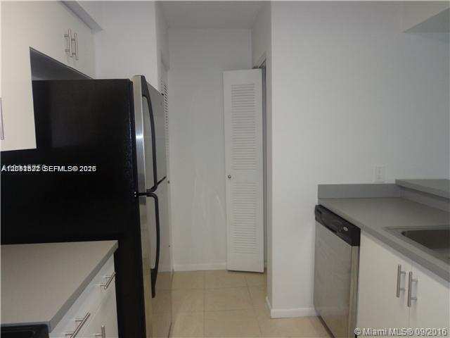 540 S Park Road # 9, Hollywood FL 33021