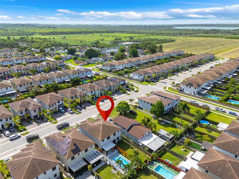 25328 SW 108th Ct, Homestead FL 33032