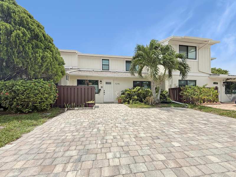 5246 Jog Lane, Delray Beach FL 33484