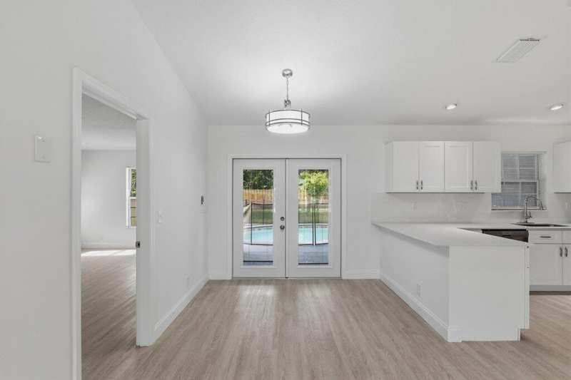 6900 2nd St Street, Jupiter FL 33458