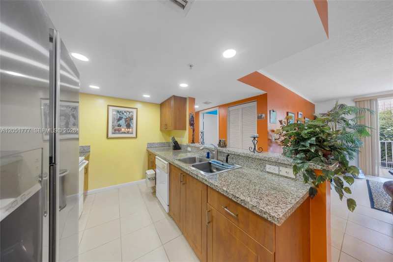 1555 N Treasure Dr # 207, North Bay Village FL 33141