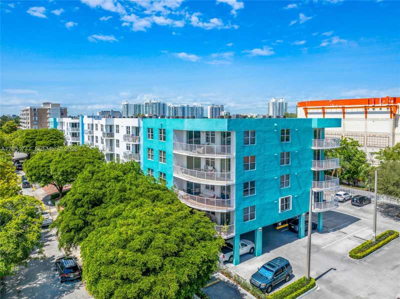 1555 N Treasure Dr # 207, North Bay Village FL 33141