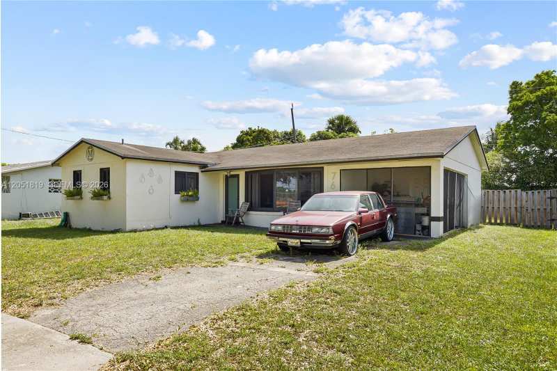 761 NW 65th Ave, Margate FL 33063