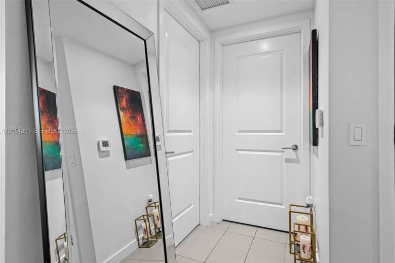 1600 NE 1st Ave # 1017, Miami FL 33132