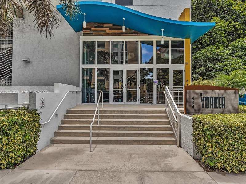 444 NE 30th St # 608, Miami FL 33137