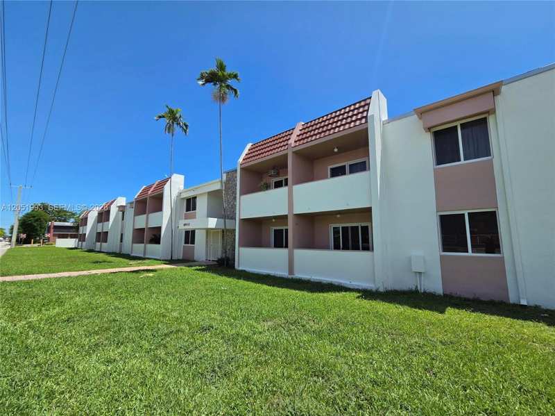 8990 SW 24th St # 228, Miami FL 33165
