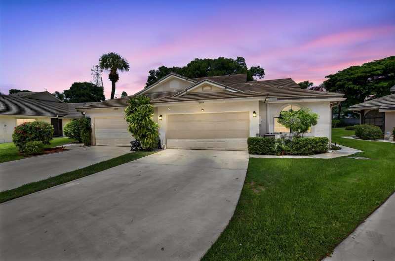 10984 Stafford Circle S, Boynton Beach FL 33436