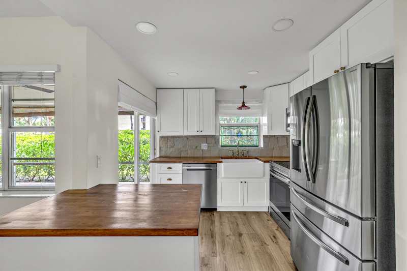 100 Royal Palm Way # 1030, Boca Raton FL 33432