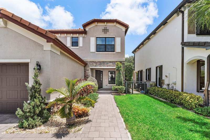 5428 Sandbirch Way, Lake Worth FL 33463