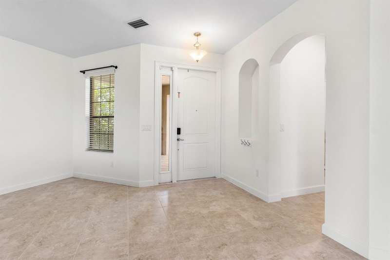 5428 Sandbirch Way, Lake Worth FL 33463