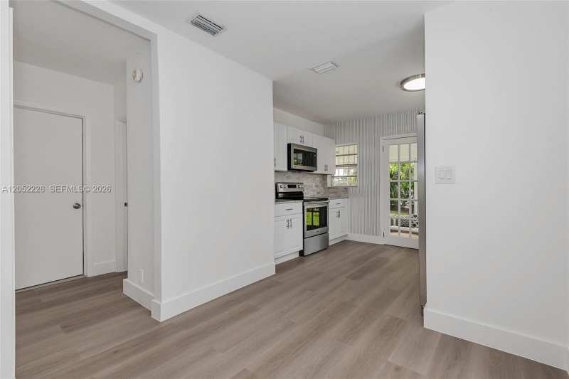 100 SW 58th Ave # 0, Miami FL 33144
