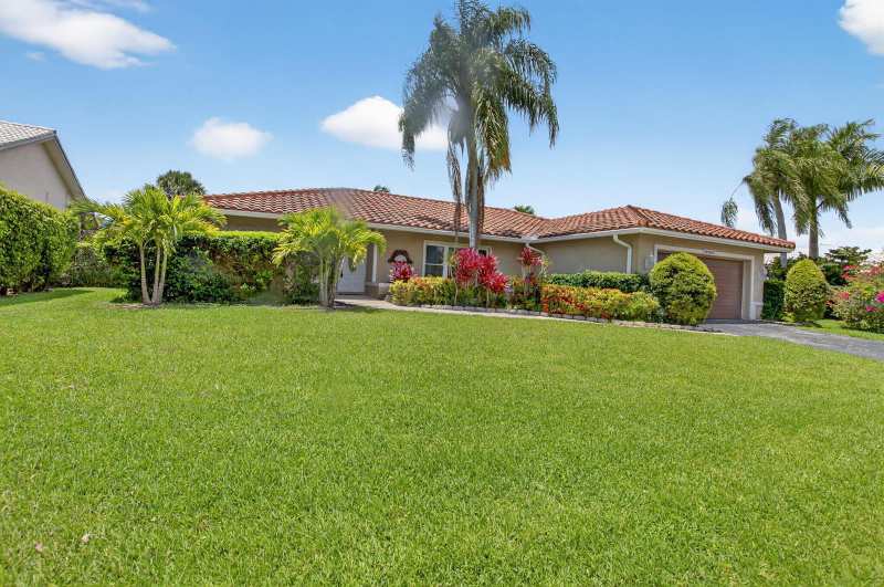 10305 Crosswind Road, Boca Raton FL 33498