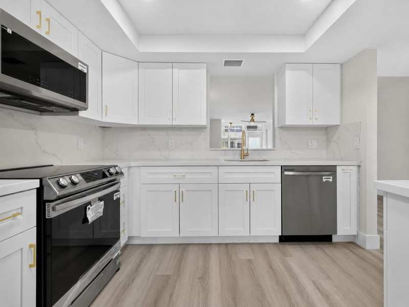 7 Willowbrook Lane # 101, Delray Beach FL 33446