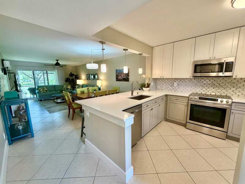 22148 Palms Way # 101, Boca Raton FL 33433