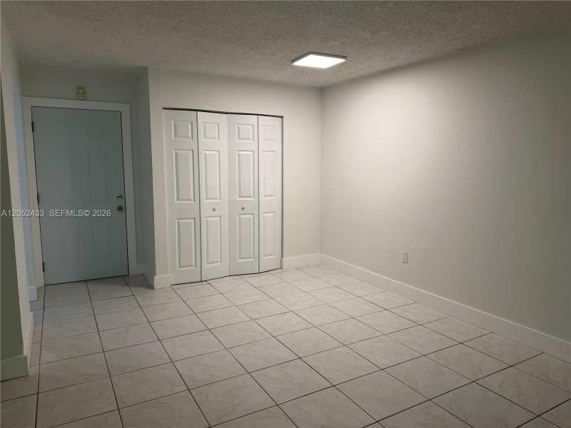 6095 W 18th Ave # S306, Hialeah FL 33012