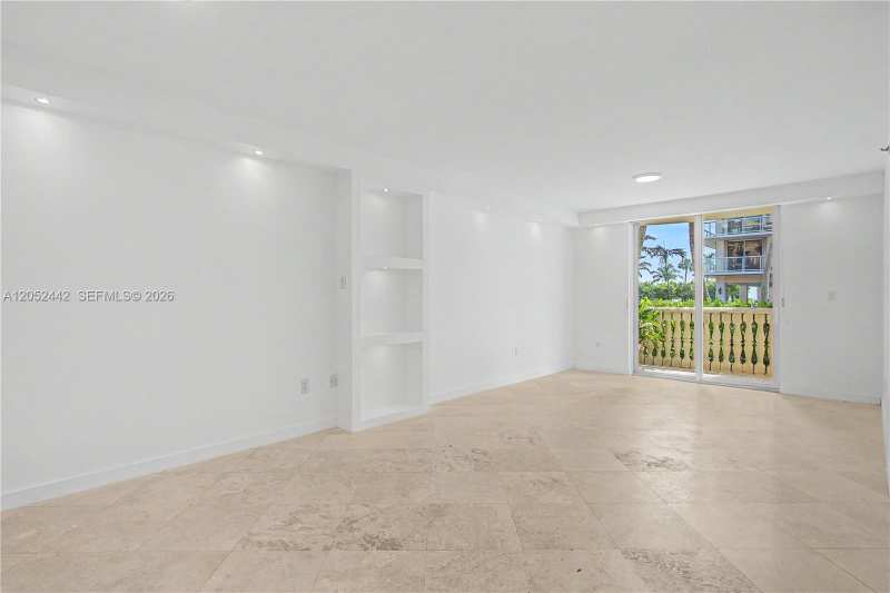 8888 Collins Ave # 115, Surfside FL 33154