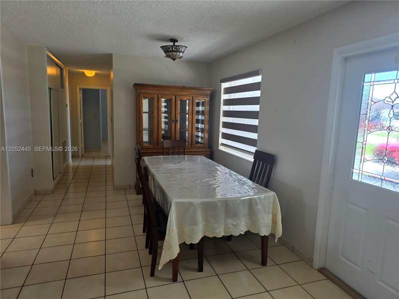 8035 NW 185th St # 8035, Hialeah FL 33015