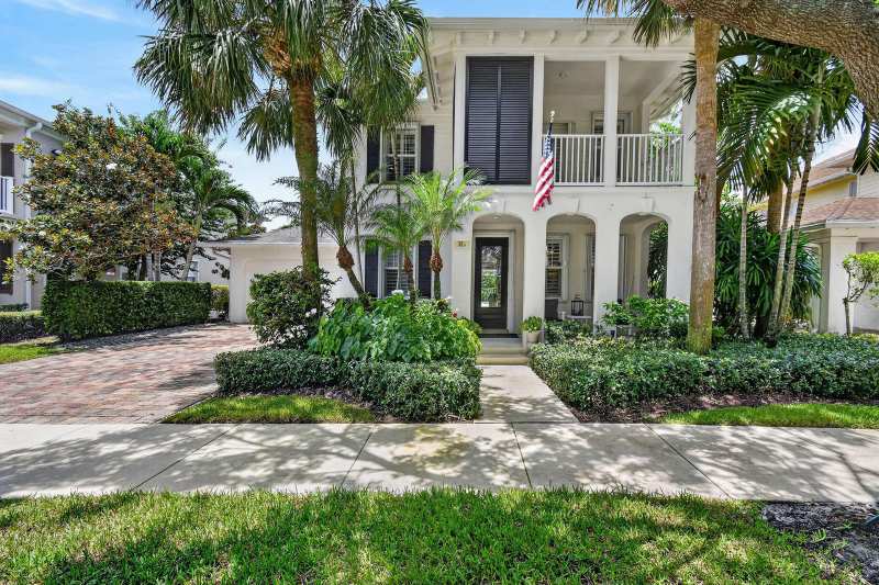 350 Caravelle Drive, Jupiter FL 33458