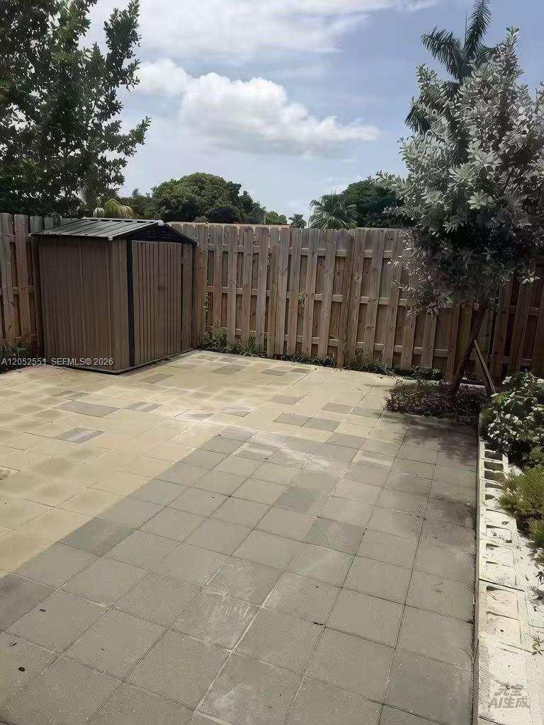 12262 NW 24th Pl, Miami FL 33167