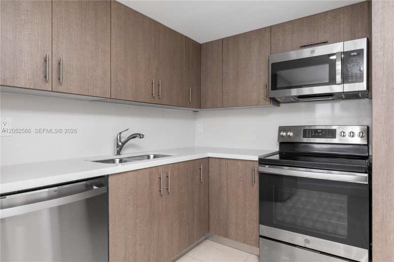 1901 Brickell Ave # B1903, Miami FL 33129