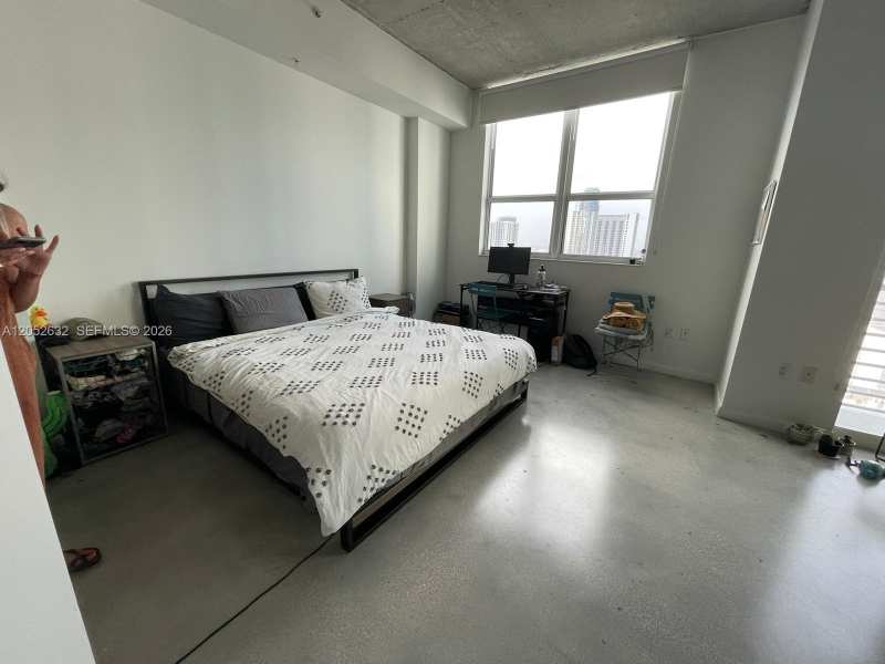133 NE 2nd Ave # 2204, Miami FL 33132