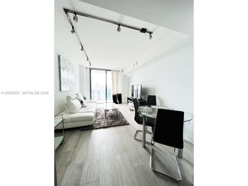 121 NE 34th St # 2603, Miami FL 33137