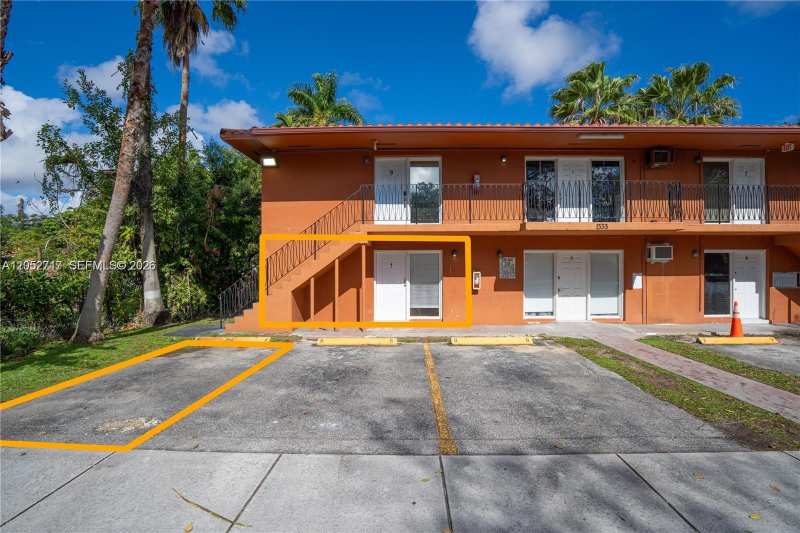 1333 NW 15th St # 2, Miami FL 33125