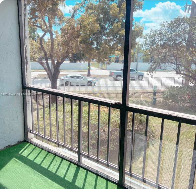 7845 Miller Dr # A202, Miami FL 33155