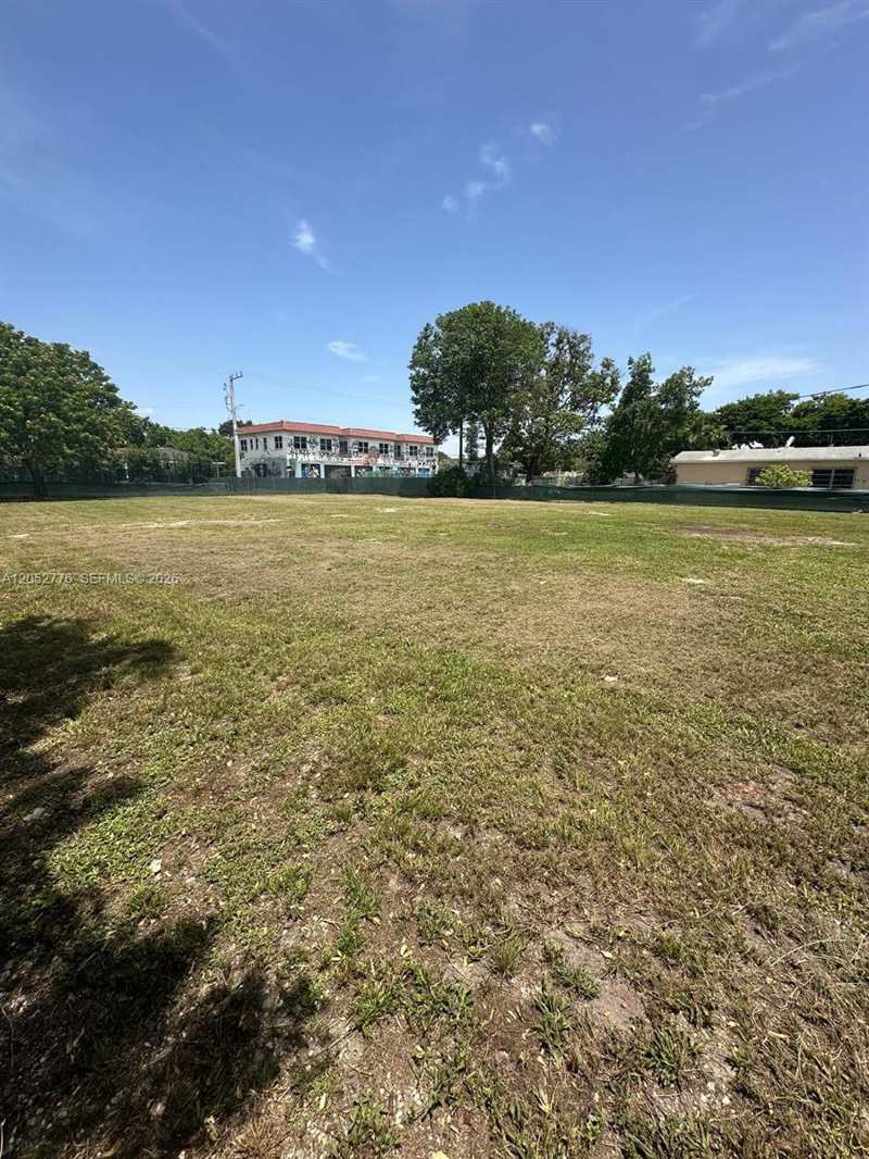 3311 NW 2nd Ave, Miami FL 33127