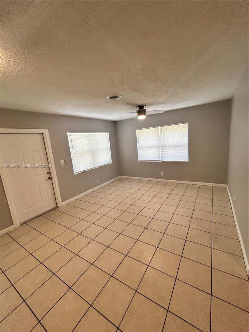 1508 NW 8th Ave # 1, Fort Lauderdale FL 33311