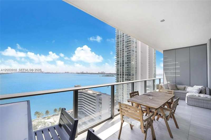 480 NE 31st Street # 1602, Miami FL 33137