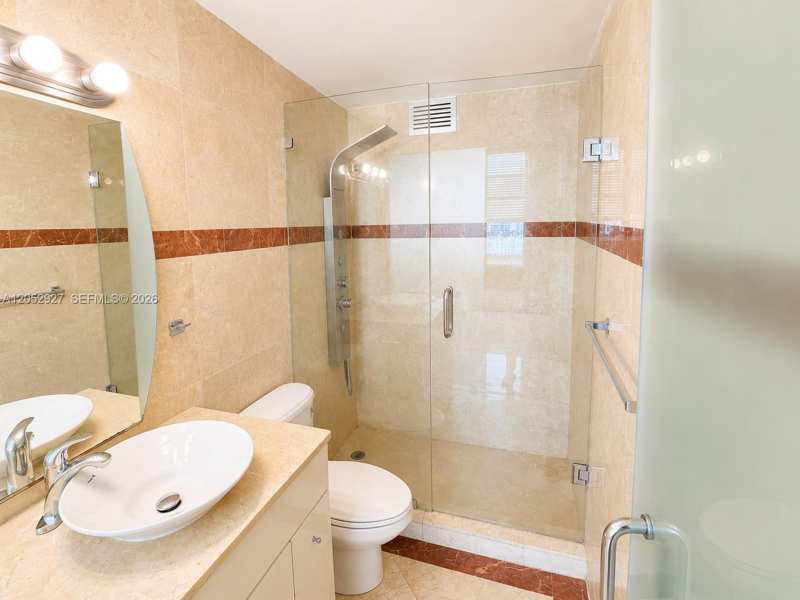 825 Brickell Bay Dr # 1245, Miami FL 33131