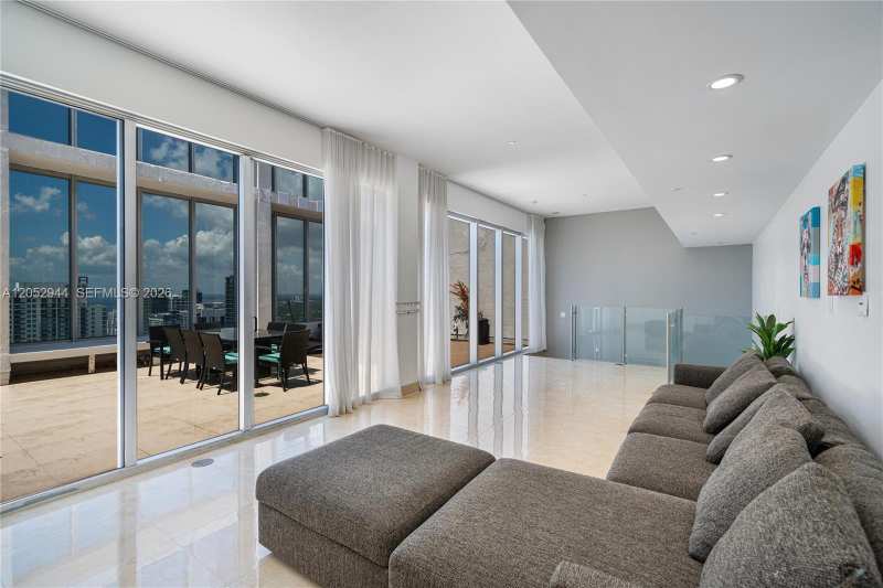 495 Brickell # 5705, Miami FL 33131